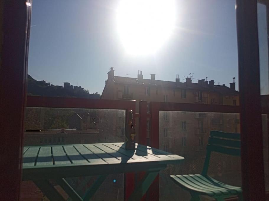 Appartement -- Le Refuge, à 50 mètres de la Gare -- à Grenoble Extérieur photo