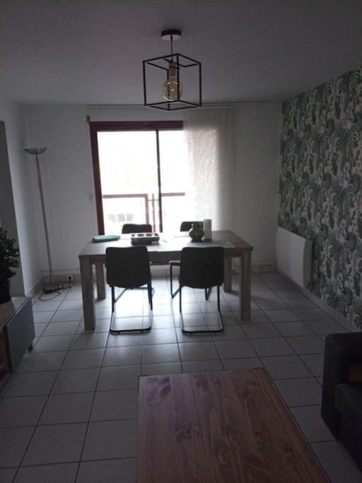 Appartement -- Le Refuge, à 50 mètres de la Gare -- à Grenoble Extérieur photo